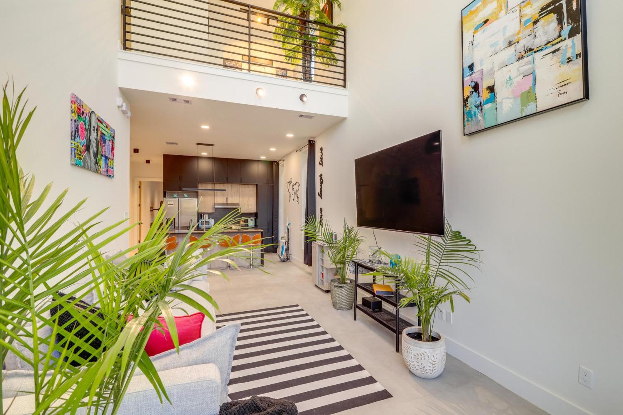 3 Mi To Dtwn Modern Townhome With Yard In Хьюстон Экстерьер фото